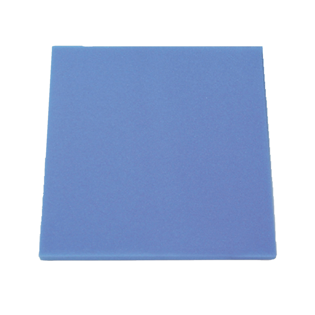 Quick removal of cloudiness in freshwater and saltwater aquariums and pond water: reusable foam for use in filters