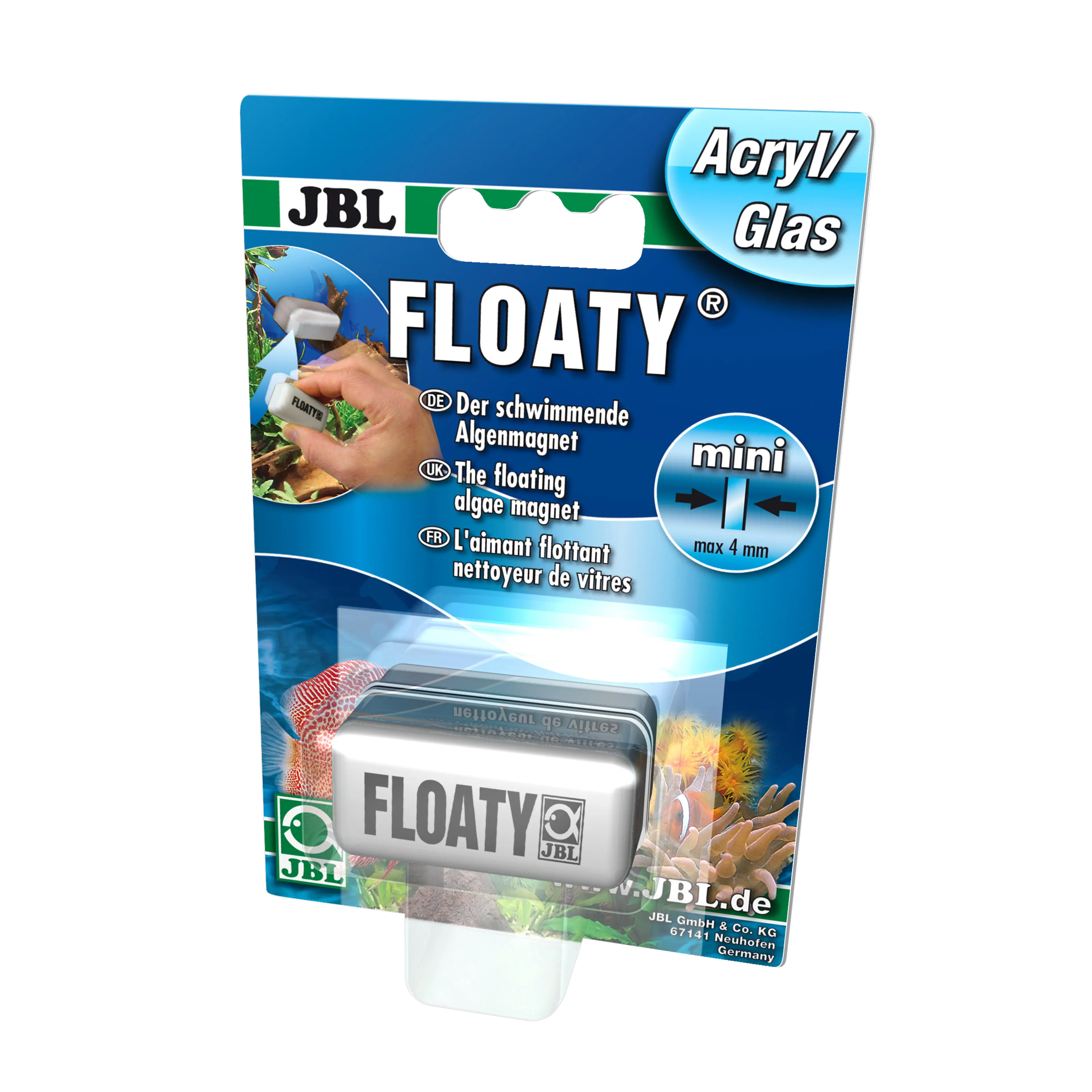 Clean your aquarium panes conveniently from the outside without scratching them using a magnetic pane cleaner to remove algae and dirt.